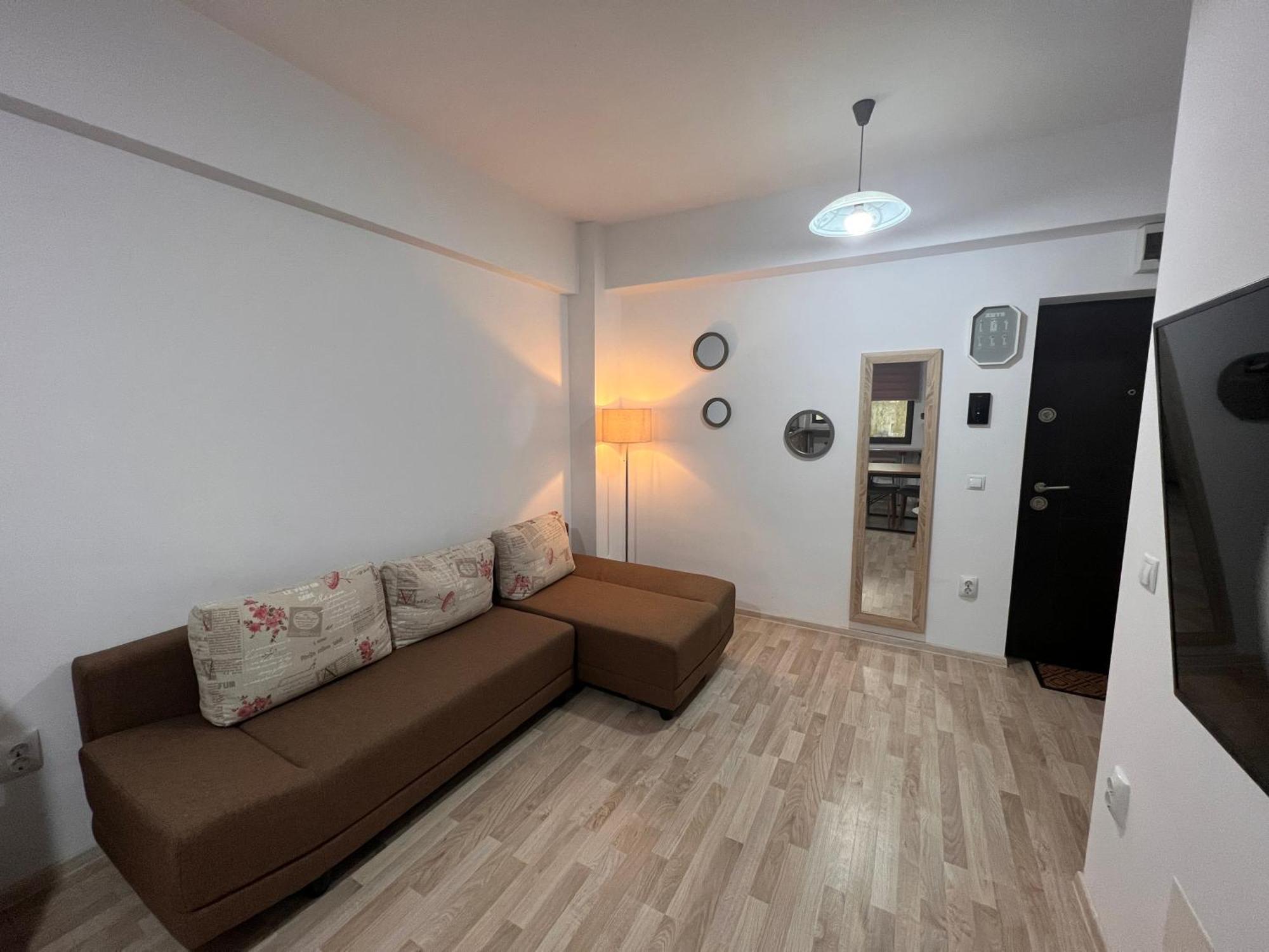 Cozy Apartment - Palas Iasi Exterior photo